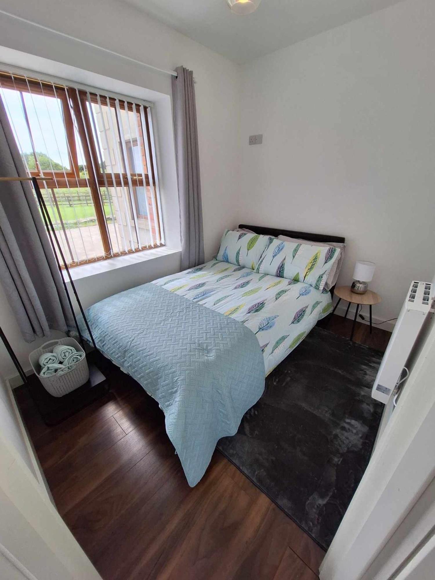 Sandys Shore Apartment Donegal Town Eksteriør billede